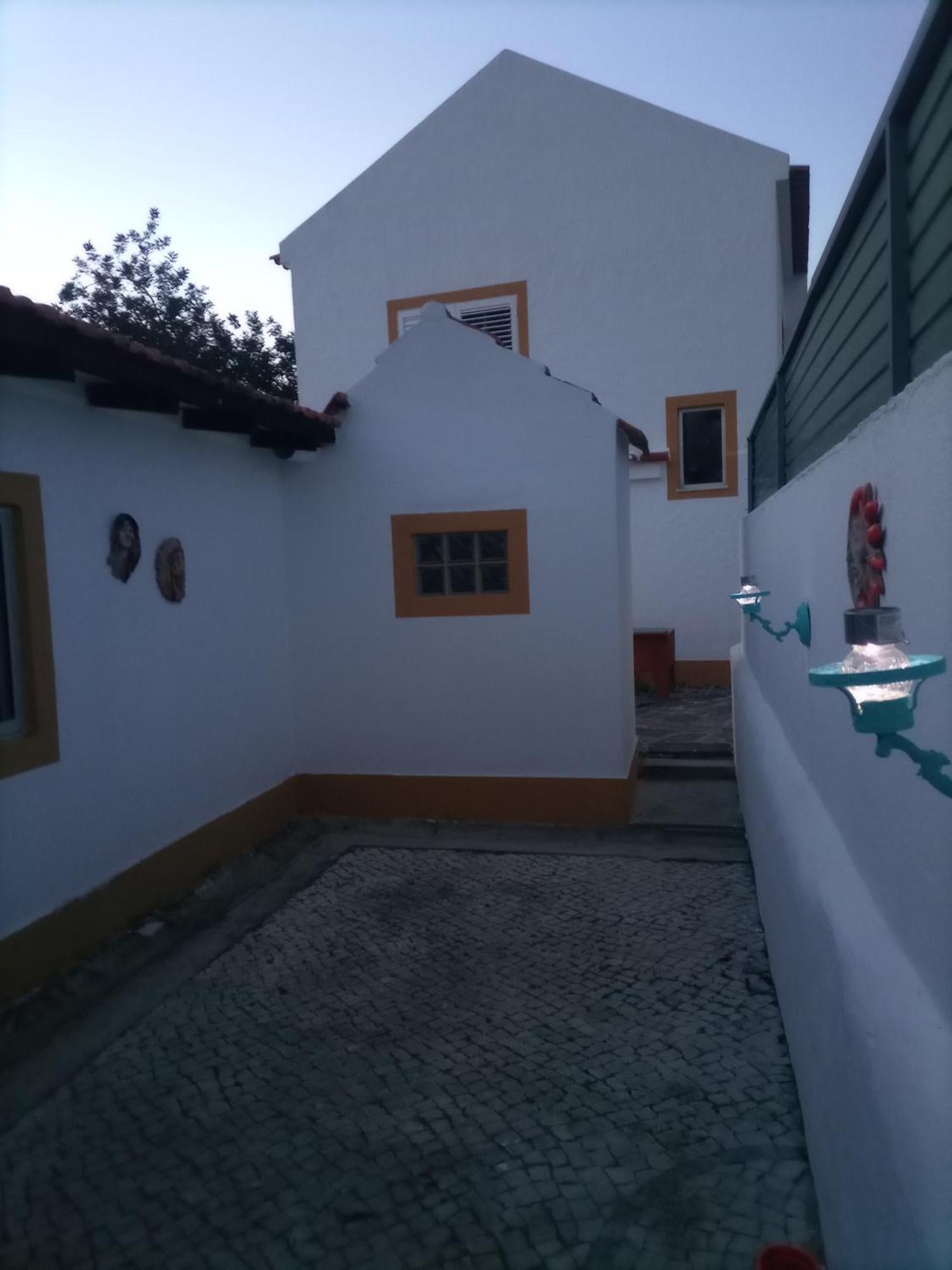 O Mundo Da Lua Villa Azeitao Exterior photo